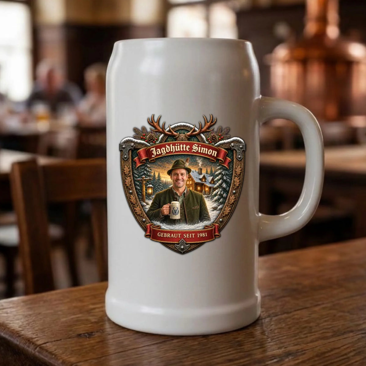 Weihnachtlicher Bierkrug im Jagd Design personalisiert – Maßkrug 1 l