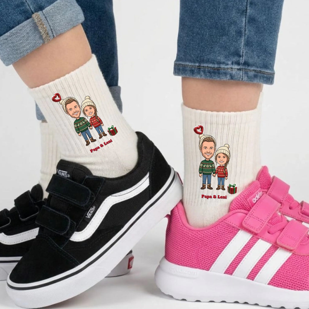 Personalisierte Weihnachtssocken im Comic Stil Big Head – Kindersocken – Weihnachtsgeschenk für Kinder