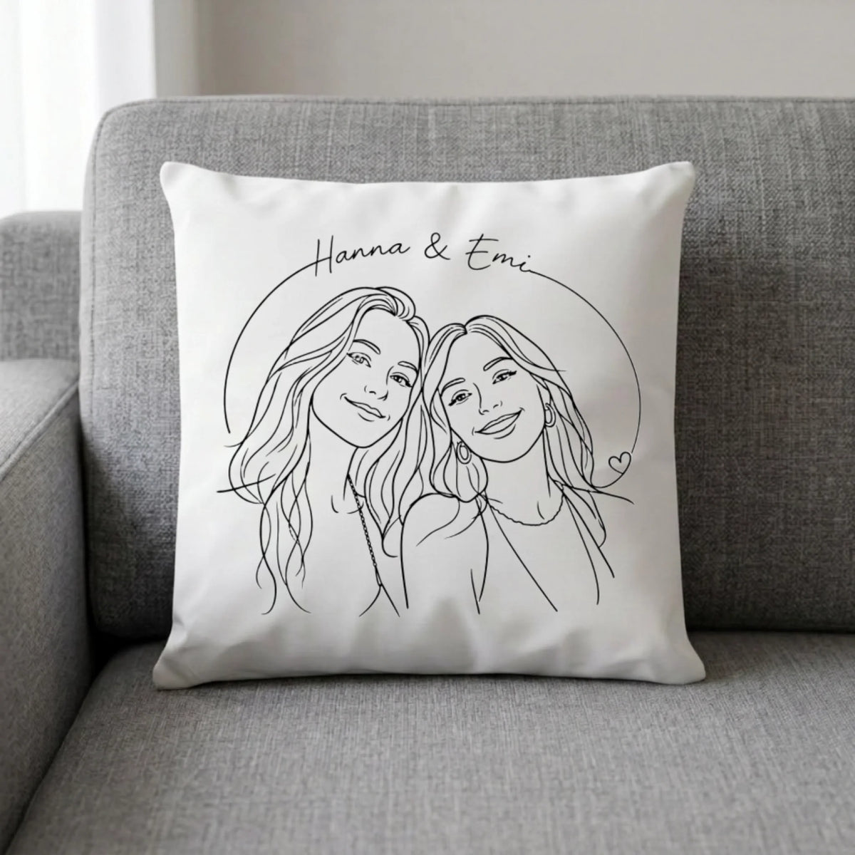 Personalisiertes Fotokissen im Lineart Stil – Geschenk für Paare